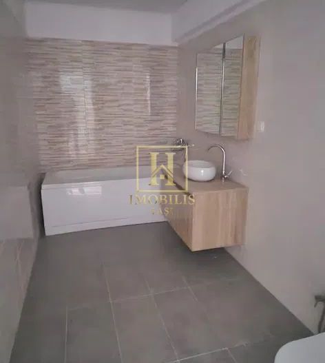 FINALIZAT!! Apartament 3 camere 88mp- Copou 135000 euro - Poză 5