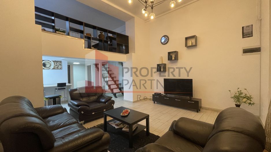 Apartament 2 camere centru vechi, ideal Airbnb - Poză 1