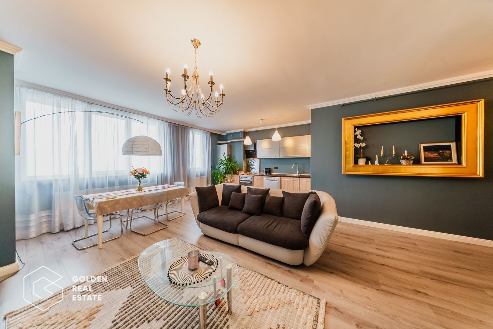 Apartament de revista, 3 camere, bloc Urbanna - Poză 1