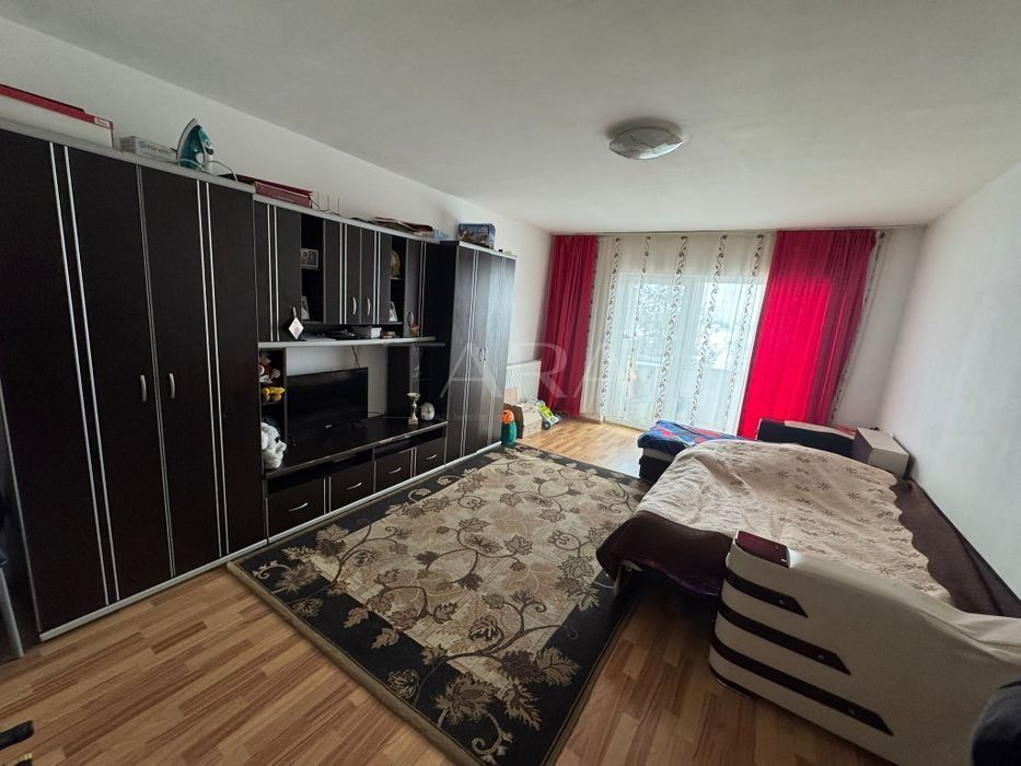 Apartament 2 camere zona Terra - Poză 1