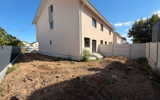 CASA TRIPLEX, TOATE UTILITATILE, INCALZIRE PARDOSEALA, COMISION 0% - Poză 2