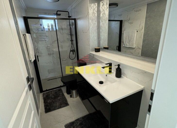 De vânzare casa cu etaj, renovata complet in 2024 - Poză 3