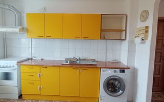 Apartament cu 2 camere decomandate, in cartierul Astra-Mercur - Poză 2