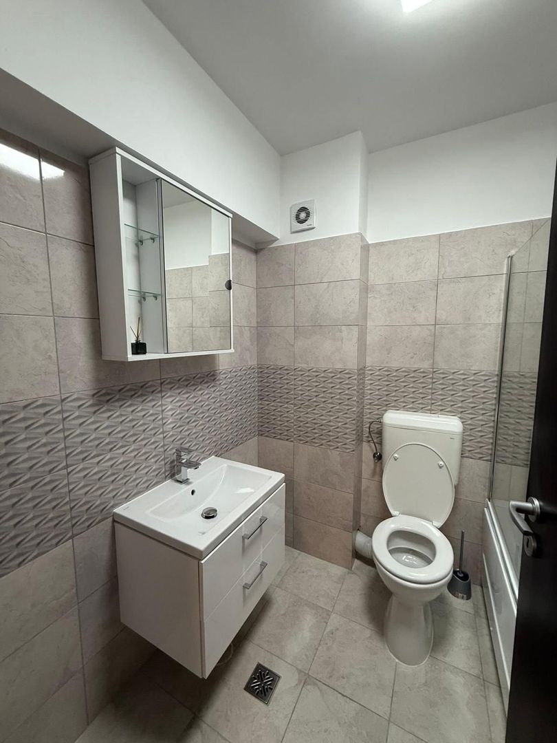 AP. 2 CAMERE- METALURGIEI, BLOC NOU, CENTRALA PROPRIE, PARCARE INCLUSA - Poză 5