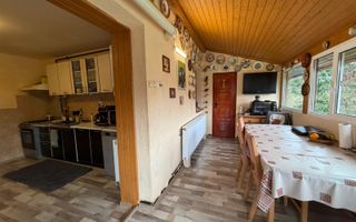 Casă spațioasă P+1 - 5 camere - teren 10 ari, Unguraș! - Poză 10