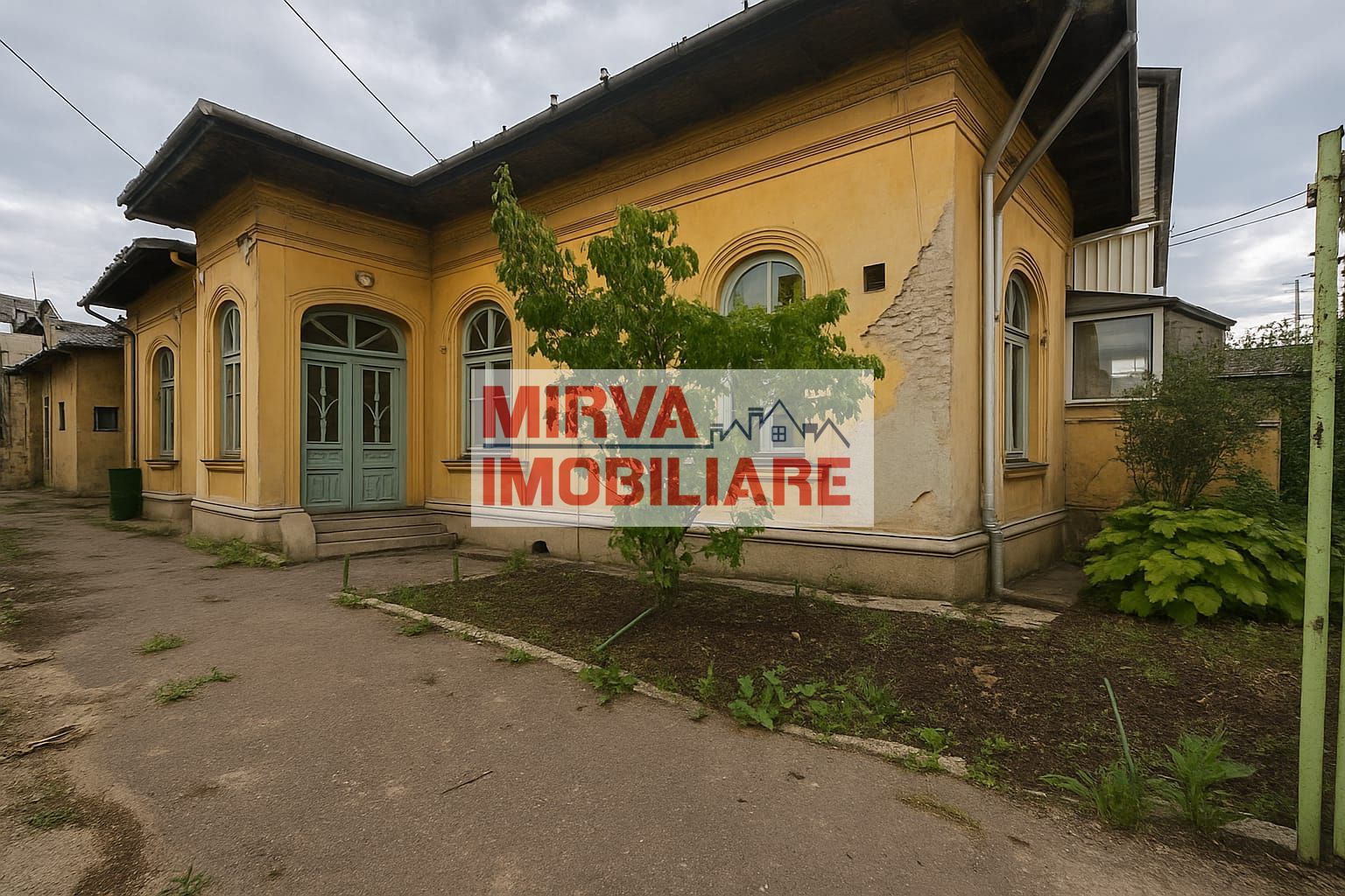 🏡 Casă interbelică cu dublu potențial – Zona Cantacuzino, Ploiești - Poză 1