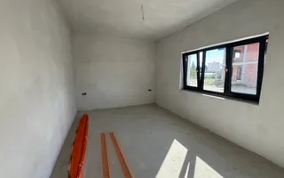 Casa semifinisata | 112 mp utili - 420 mp teren | Zona Calea Odoreului - Poză 11