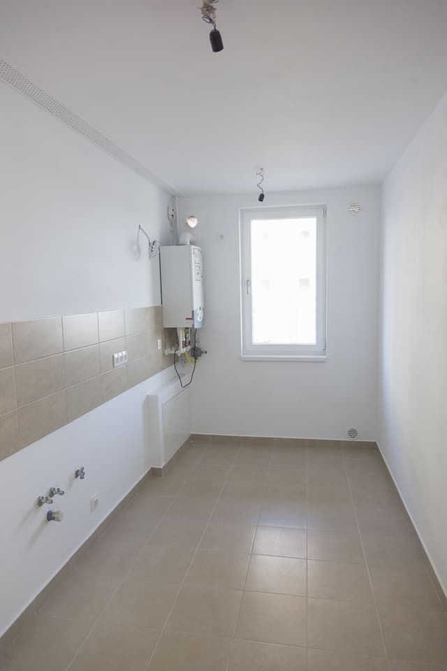 Garsoniera,cartier rezidential Berceni,disponibil imediat - Poză 4