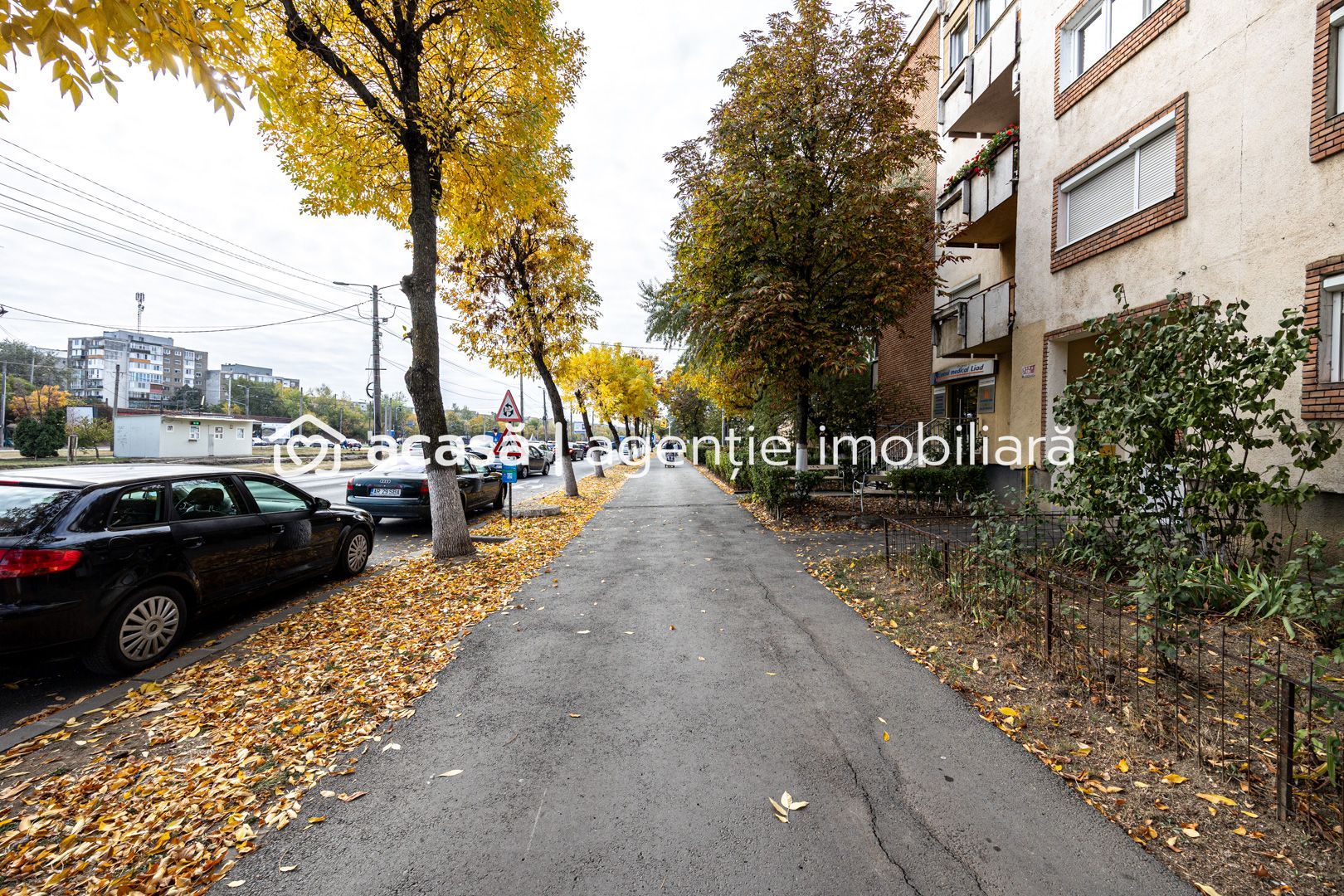 Rezervat Apartament cu 3 camere decomandat in Zona 300 - Poză 7