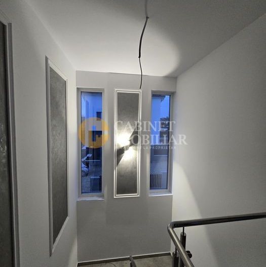 MIROSLAVA - Casa individuala - 4 camere - teren drept - finisaje moderne - Poză 4