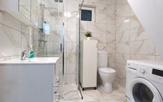 Apartament cu 2 camere la casa-Str Crinului-Zona Centrala - Poză 5