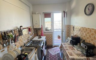 Apartament cu 3 camere/ 70mp/ zona Podu Ros - Poză 5