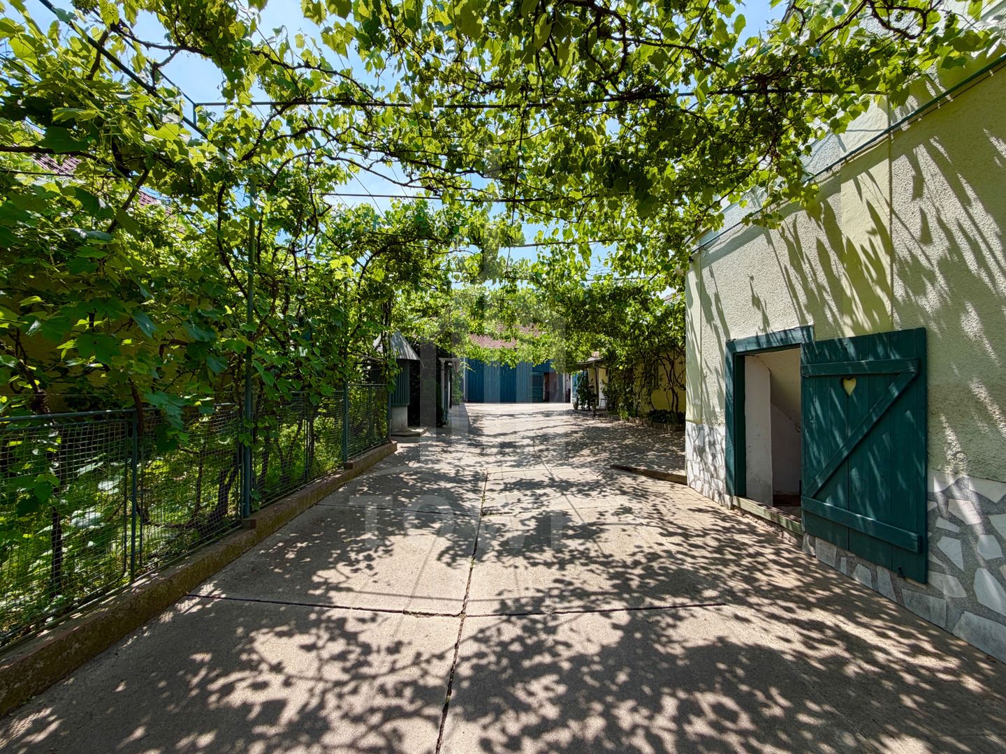 Casă de vânzare-teren 2.300 mp| Ocna Sibiului - Poză 11