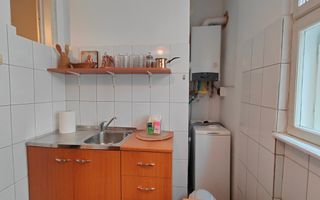 Apartament interbelic elegant cu terasă, pe Vasile Lascăr – lângă Dacia - Poză 14