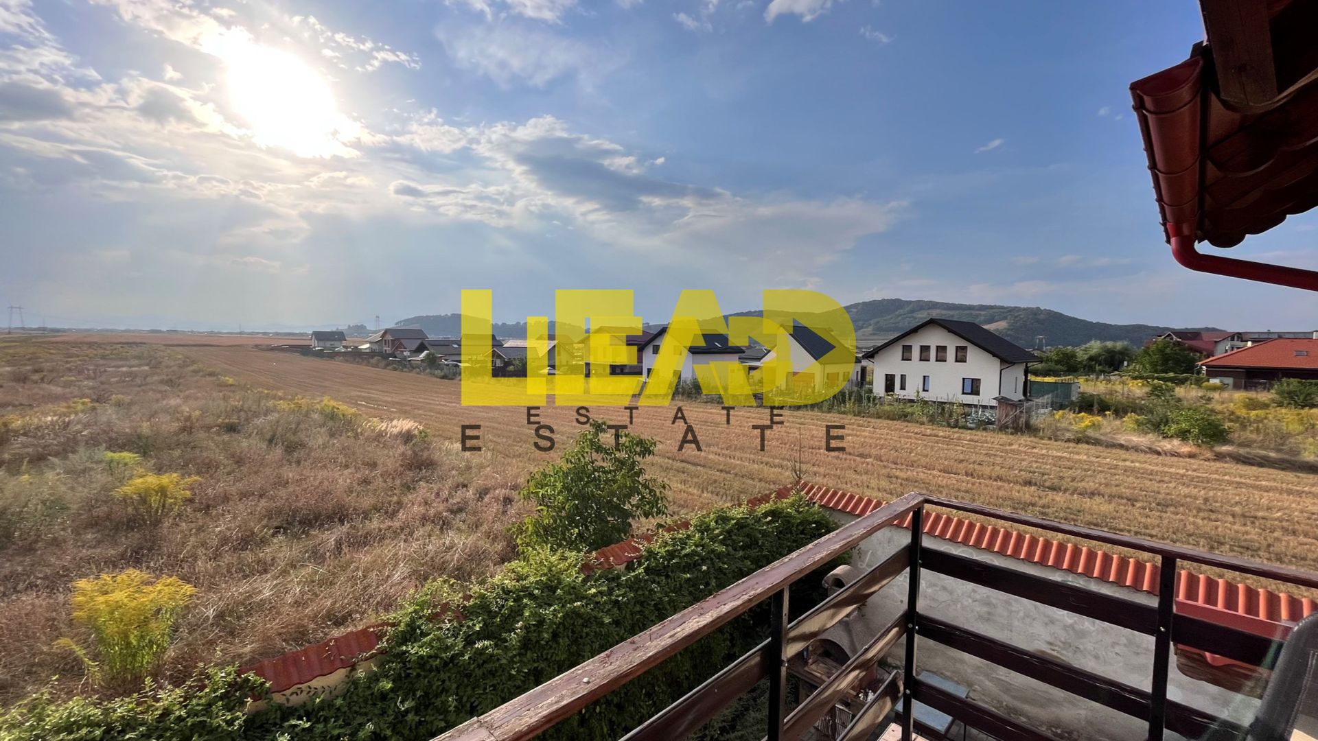 Oportunitate de achizitie vila deosebita, 250 mpu, curte 615 mp in Harman! - Poză 23