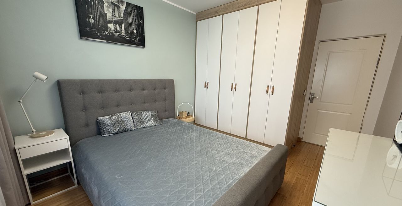 Închiriez apartament 2 camere modern, Nerva Traian, centrală, parcare - Poză 4