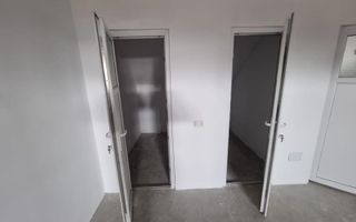 SPATIU - DEPOZIT / 358.1 MP, 2 GRUPURI SANITARE, RAMPA ACCES, LIBER - Poză 6