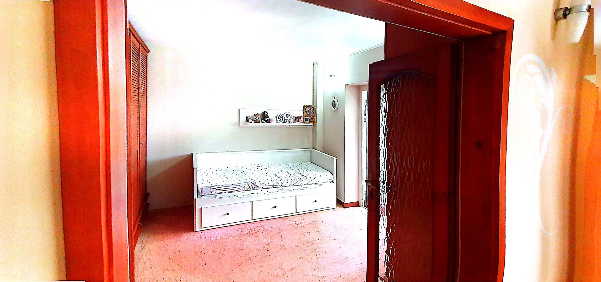 3 camere | 90 mp | 2 băi | Garaj | Mobilat și utilat modern - Poză 6