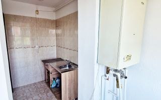 AZURA Imobiliare - Garsoniera Nemobilata Pitesti Craiovei Central - Poză 6