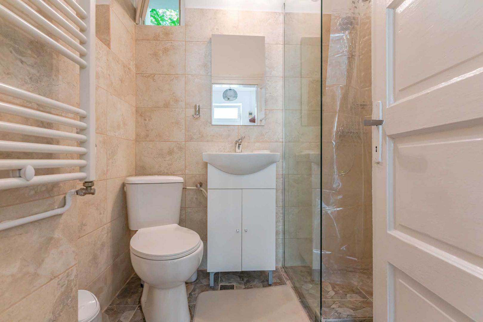 Garsoniera la casa in Brasov - Poză 7