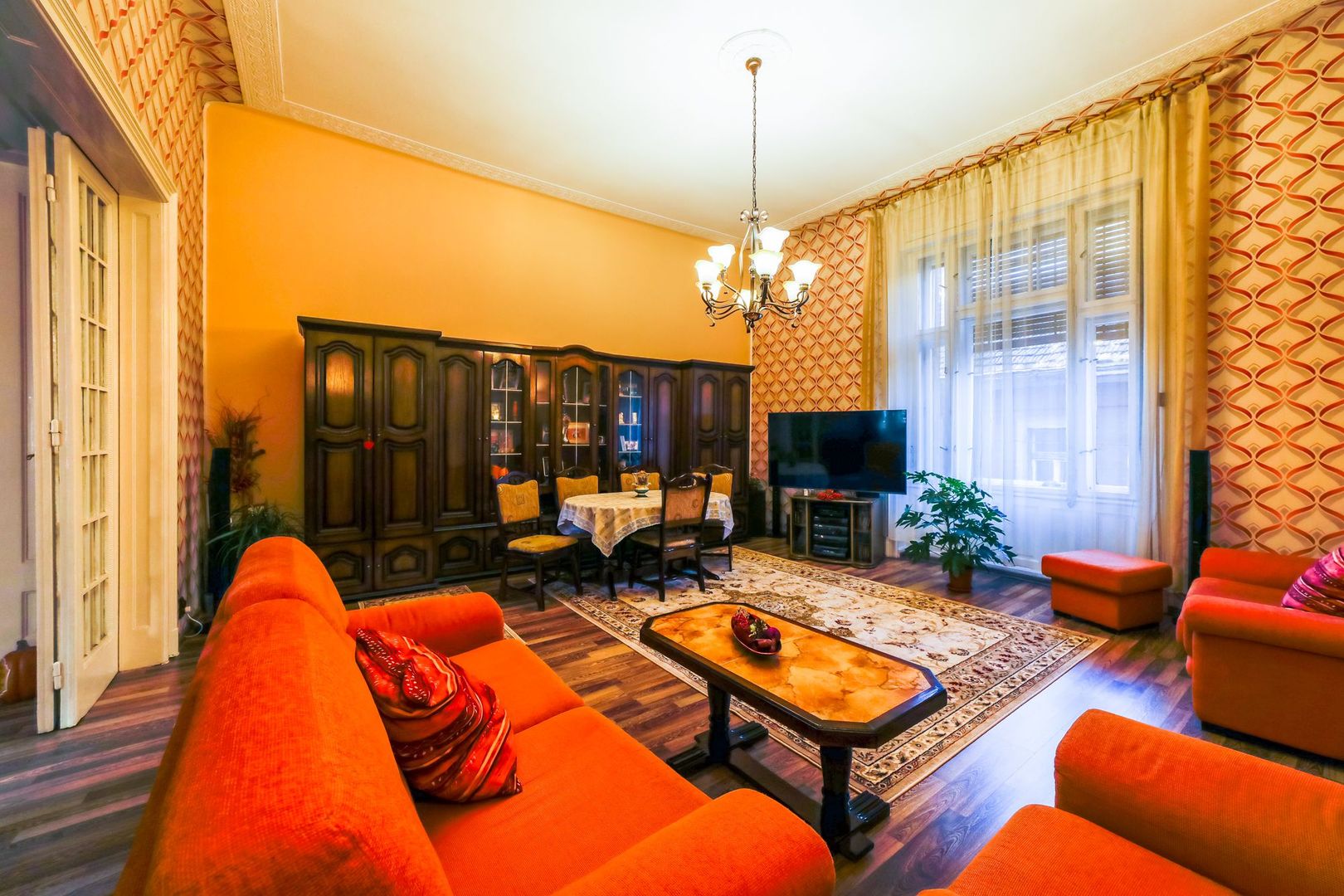 Apartament zonă ultracentrală-Palatul Bohuș - Poză 5