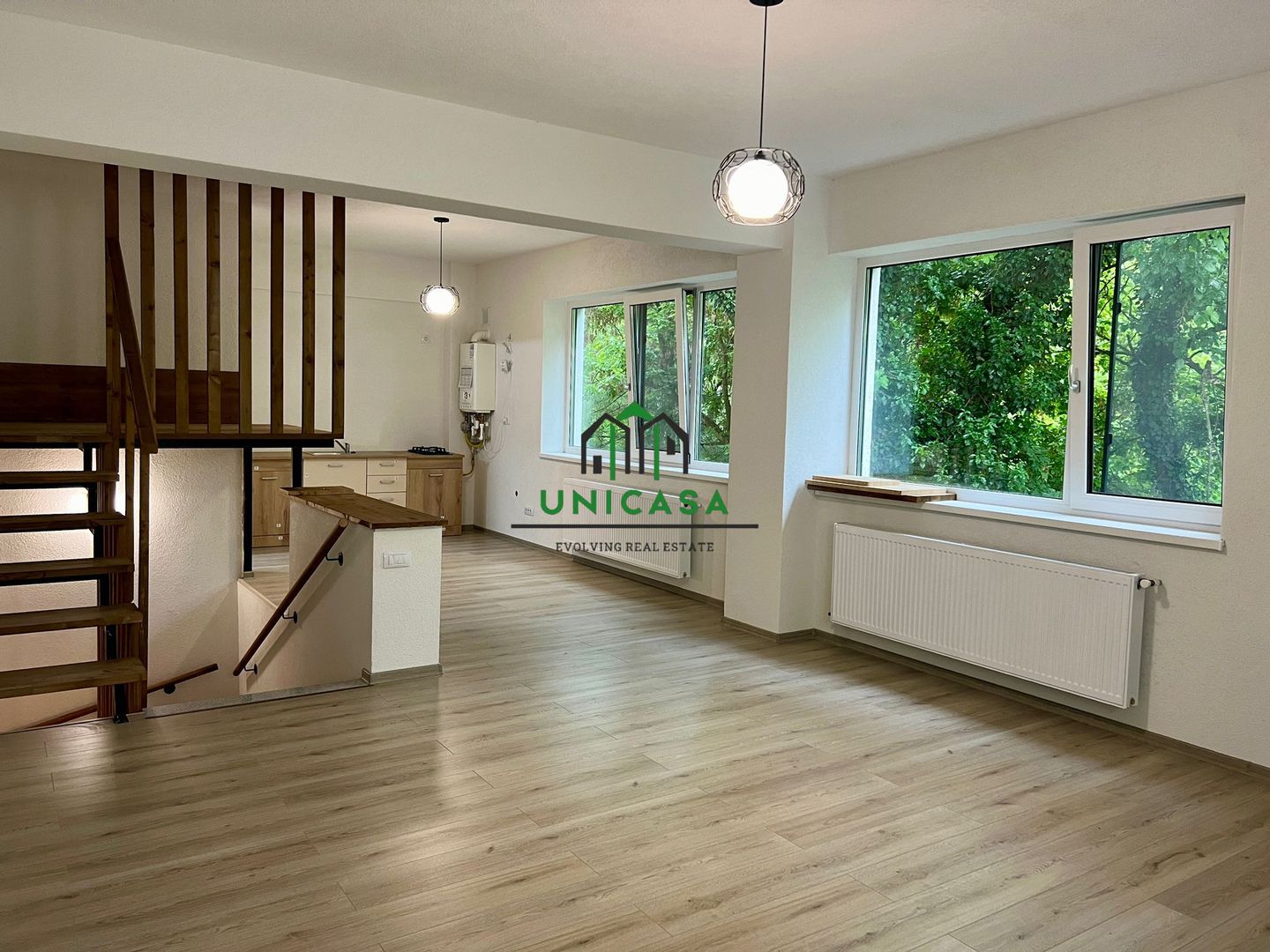 Garsoniera/Zavoi/de inchiriat - Poză 1