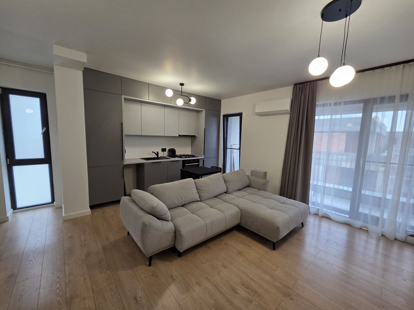 NOU! Apartament 3 camere complet mobilat, finisaje de calitate - Poză 5