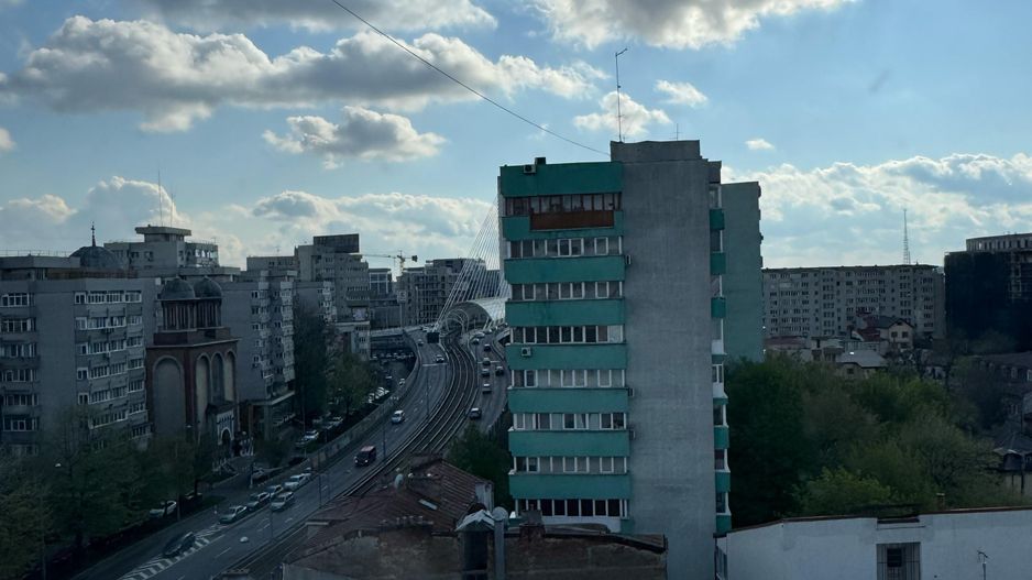 3 CAMERE| 85MP| DECOMANDAT| SOS. TITULESCU- BANU MANTA - Poză 14