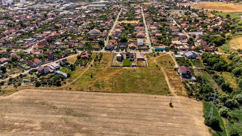 Loc de casă în Poltura Arad - Poză 3