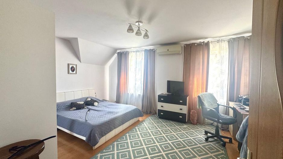 Casă individuală cu 5 camere și piscină |Săcălaz| - Poză 8