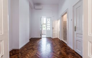 Apartament spațios cu 2 camere, situat pe strada Mețianu - Poză 3
