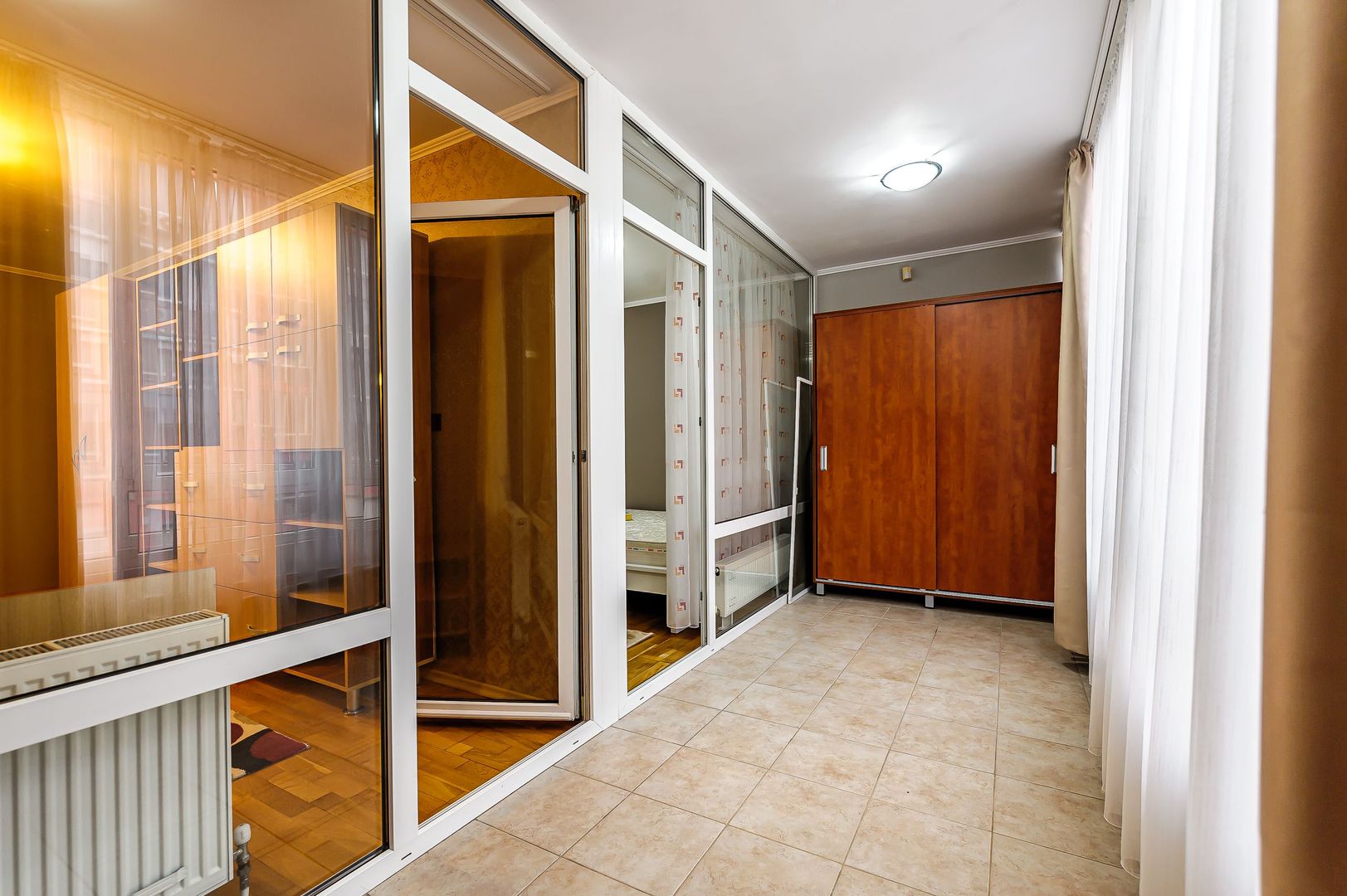 Vandut Ocazie Apartament elegant și spațios în zona UTA - Poză 7