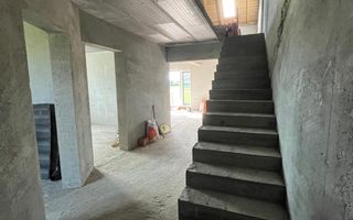 🏡 Casă de vânzare | Burdujeni | 200 mp utili | 7,7 Ari 🏡 - Poză 3