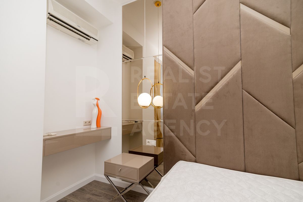 Chirie, apartament, 3 camere, str-la 31 August 1989, Centru - Poză 10