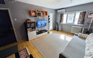 Particular Apartament vanzare Aviatiei 2 camere et 2/4 - Poză 2