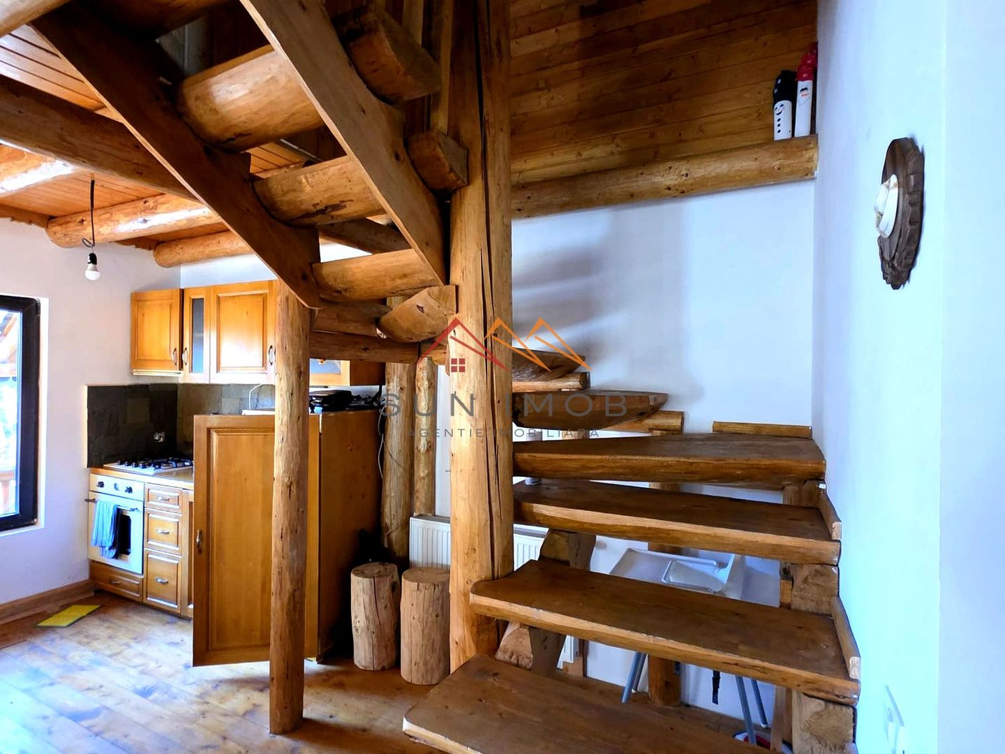 Cabană din lemn, an 2018, 4 camere, Padurea Glodeasa, Valea Doftanei - Poză 9