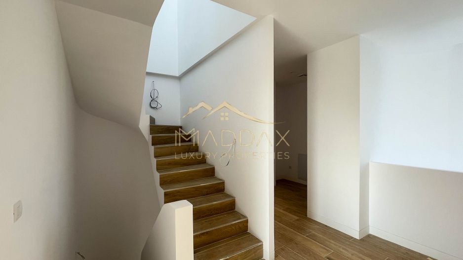 Impressive Penthouse-Triplex ** Green Building***/ 3 parking / Stefan Cel Mare - Poză 21