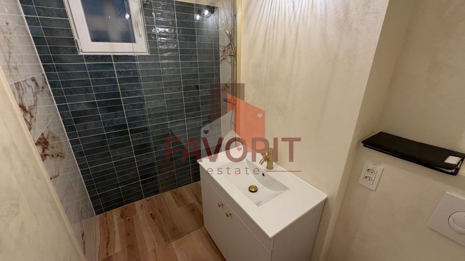 Disponibil imediat. Centrala proprie. Renovat integral - Poză 22