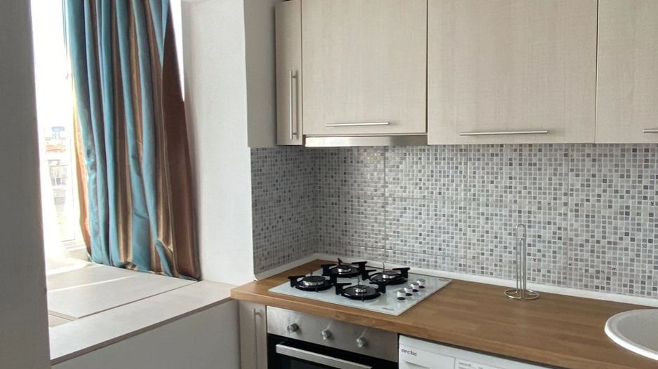 GARSONIERA- TEI, BLOC REABILITAT, BUCATARIE INCHISA, MOBILAT MODERN - Poză 4