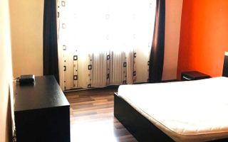 Apartamen 2 camere, etaj intermediar, Cetate - Poză 2