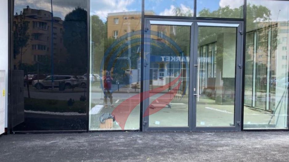 SPATII COMERCIALE CENTRALE CU VAD FOARTE BUN - Poză 1