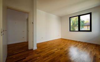 VILA SUPERBĂ CU 4 DORMITOAARE ȘI PISCINA LA INCHIRIERE - Poză 31