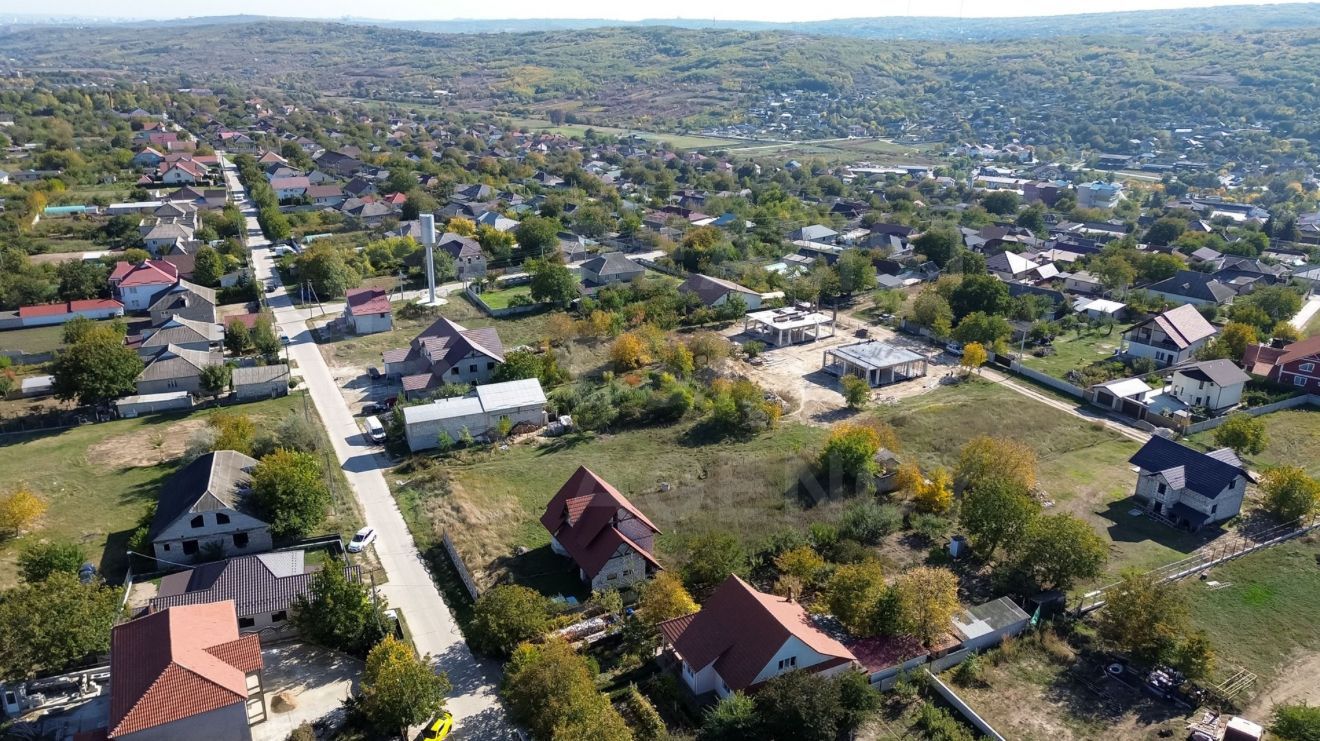 Vânzare teren pentru construcție 12 ari - Cojușna - Poză 2