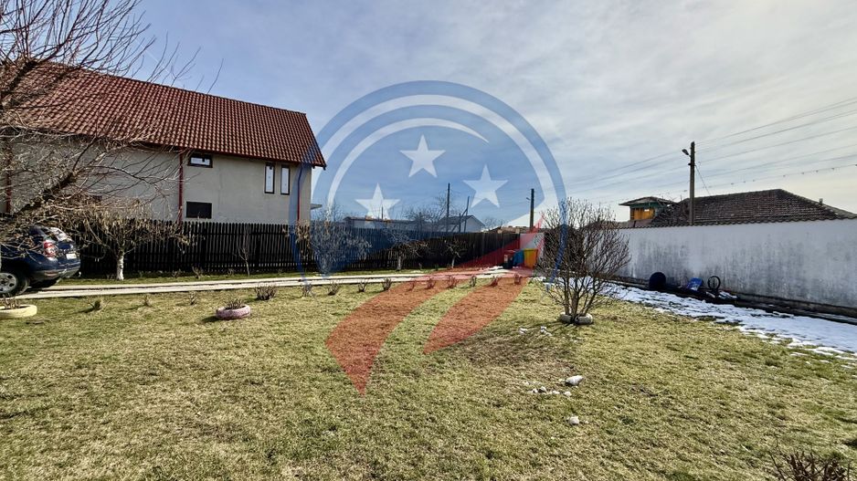 Casa cu teren generos/de vanzare/com Leu, Dolj - Poză 3