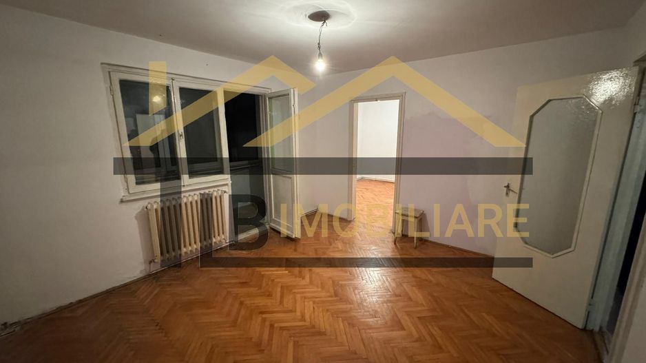 Apartament de 3 camere, 51 mp, Zona Godeanu - Poză 1