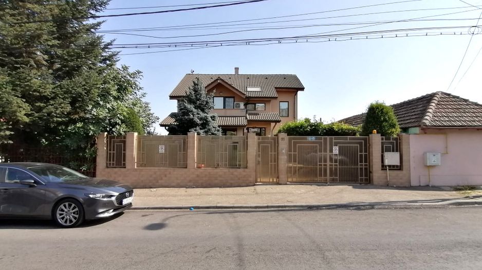 COICIU (Cod 01) Armonie și Eleganță pentru Două Generații! - Poză 46