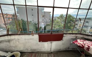 Apartament 2 camere, decomandat, balcon, vedere la Lacul 3, Iulius ! - Poză 4