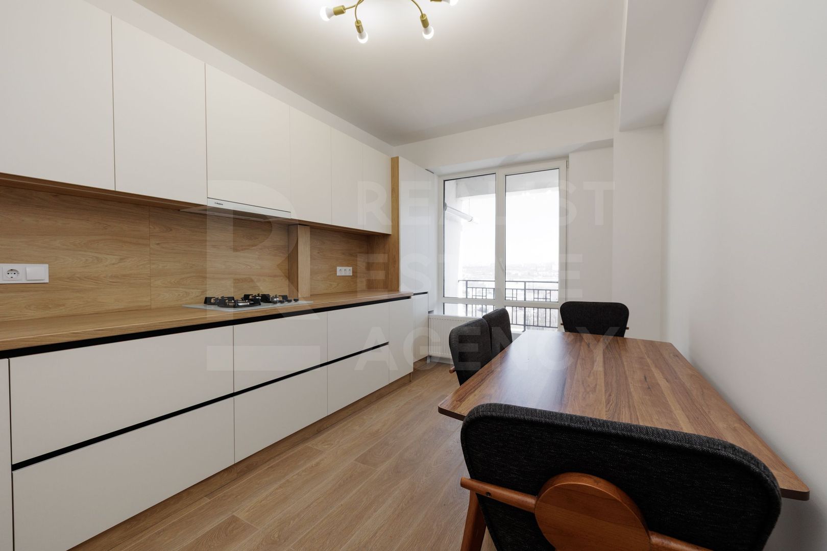 Vânzare, apartament, 2 camere, str. Calea Iesilor, sectorul Buiucani - Poză 5