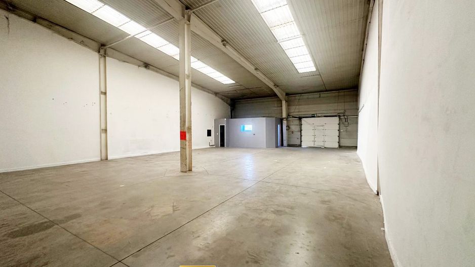 Spatiu industrial de inchiriat Arad 227 mp acces TIR - Poză 5