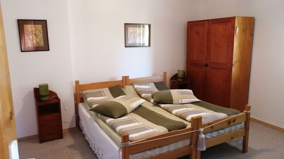 Vanzare case in imprejurimi - Poză 18